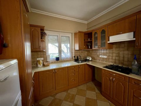 Eladó Ház 8900 Zalaegerszeg , Eladó családi ház Kertvárosban!