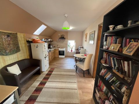 Eladó Lakás 7625 Pécs , Belváros peremén, a Tettyéhez közel eladó lakás!