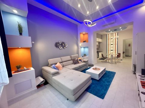 Eladó Lakás 1072 Budapest 7. kerület Arbnb Alkalmas lakás Budapest Klauzál utca