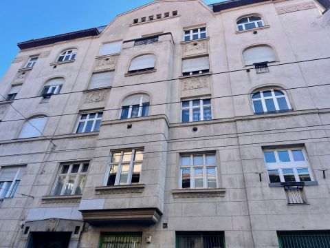 Kiadó Lakás 1077 Budapest 7. kerület 