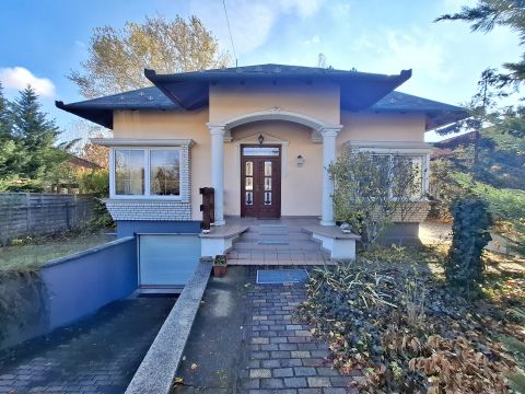 Eladó Ház 2100 Gödöllő , Blaha