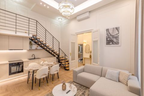 Eladó Lakás 1052 Budapest 5. kerület 