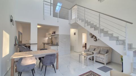 Eladó Ház 6035 Ballószög , Nappali+3 szobás, pincés új ház, 1030nm telken.