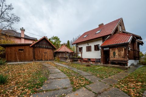 Eladó Ház 1029 Budapest 2. kerület 