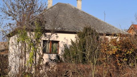 Eladó Ház 2174 Verseg 