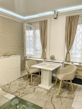 Eladó Lakás 1042 Budapest 4. kerület , Újpest központ