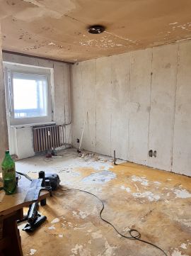 Eladó Lakás 8200 Veszprém 