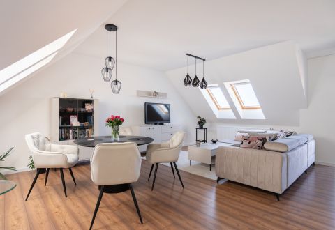 Eladó Lakás 2092 Budakeszi 