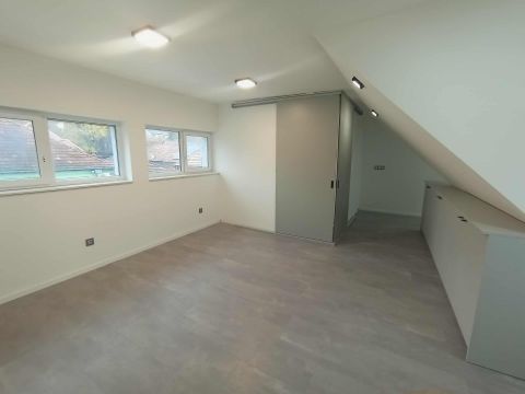 Eladó Lakás 2510 Dorog , Központhoz közel