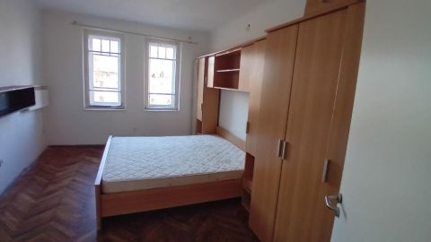 Eladó Lakás 1106 Budapest 10. kerület , 1106 Budapest 10, Kőbánya