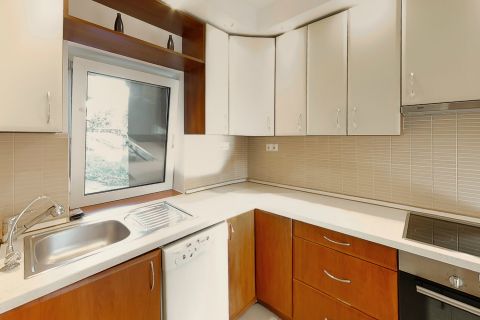 Eladó Lakás 6000 Kecskemét VACSIKÖZBEN KERTKAPCSOLATOS, AZONNAL KÖLTÖZHETŐ LAKÁS 