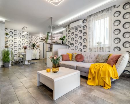 Eladó Lakás 1164 Budapest 16. kerület , 3 szobás, teraszos, kertes, tárolós, mélygarázsos, klímás!