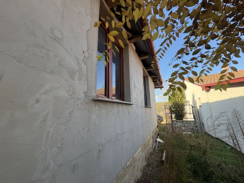 Eladó Ház 4002 Debrecen Debrecen,Szikigyakor