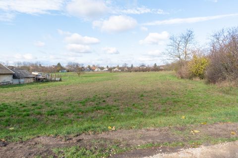 Eladó Telek 8132 Lepsény 