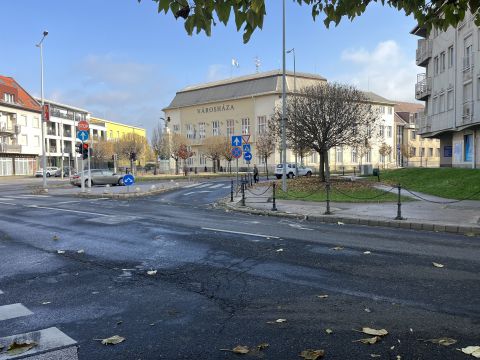 Eladó Lakás 1153 Budapest 15. kerület 