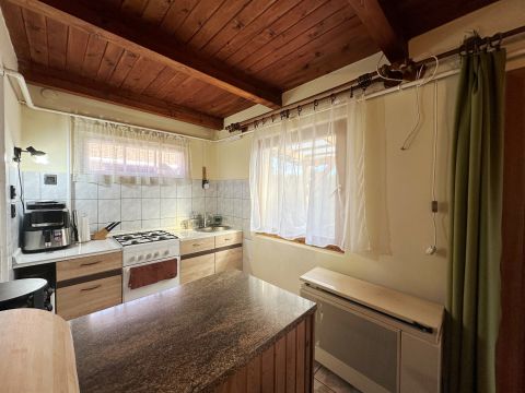 Eladó Ház 8083 Csákvár 