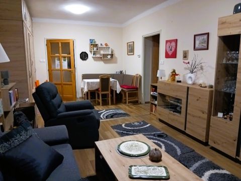 Eladó Lakás 2531 Tokod 