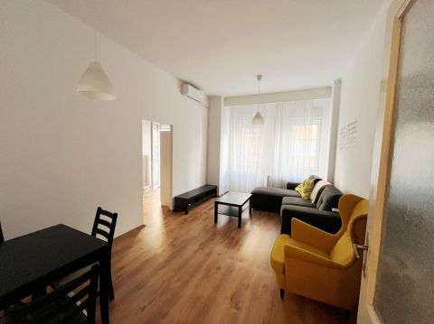 Eladó Lakás 1136 Budapest 13. kerület , Újlipótváros Szent István parknál erkélyes otthon 