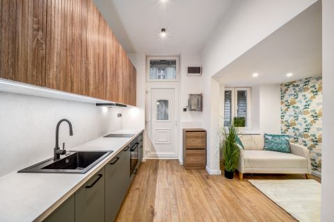 Eladó Lakás 1134 Budapest 13. kerület , Teljeskörűen felújított*metróközeli*csendes*világos*stúdió B