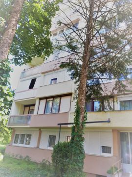 Eladó Lakás 2100 Gödöllő 