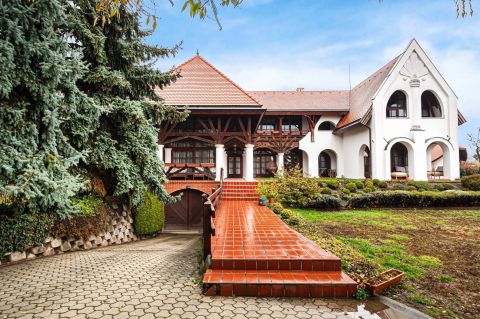 Eladó Ház 2481 Velence 