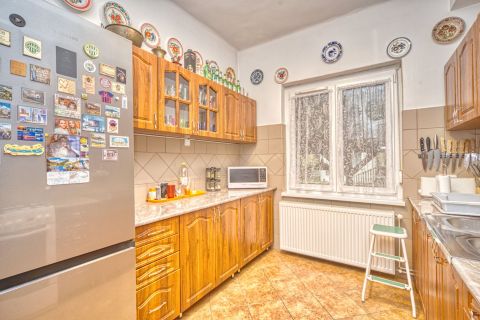 Eladó Ház 1188 Budapest 18. kerület , Budapest XVIII. kerület Erdőskerti családi otthon