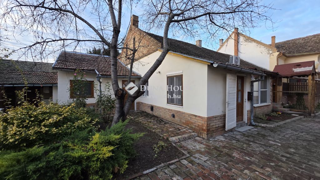 6800 Hódmezővásárhely — 1/18