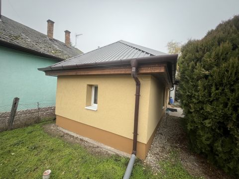 Eladó Ház 2730 Albertirsa Nagyváradi utca közelében