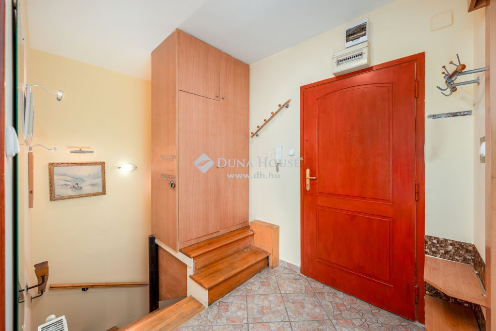 1033 Budapest 3. kerület — 1/26