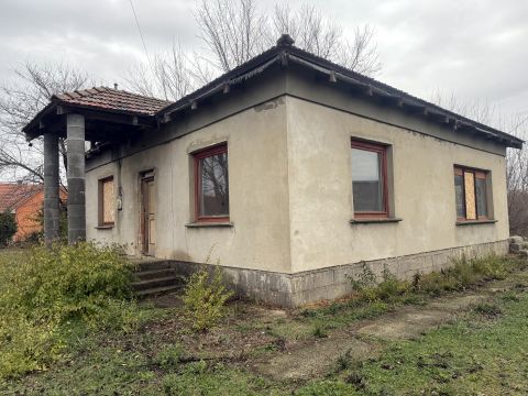 Eladó Ház 2766 Tápiószele 