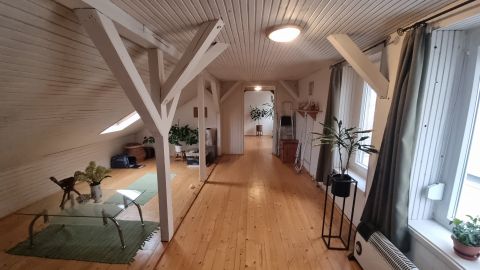 Eladó Lakás 2500 Esztergom , Széchenyi Tér, Lőrinc sarok