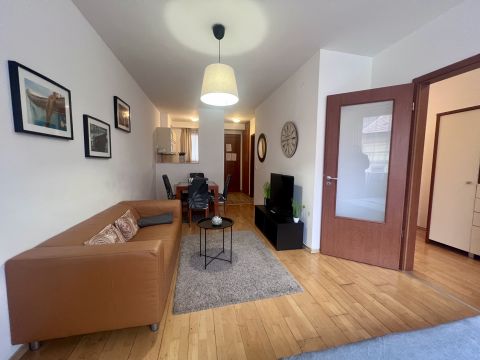 Eladó Lakás 1066 Budapest 6. kerület 