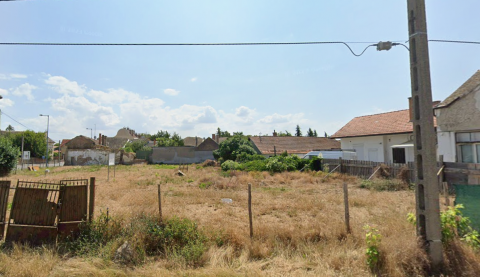 Eladó Telek 2750 Nagykőrös , Nagykőrös központjában társasházra alkalmas telek