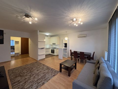 Kiadó Lakás 9026 Győr 