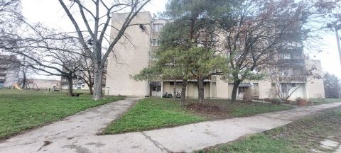 Eladó Lakás 2800 Tatabánya 