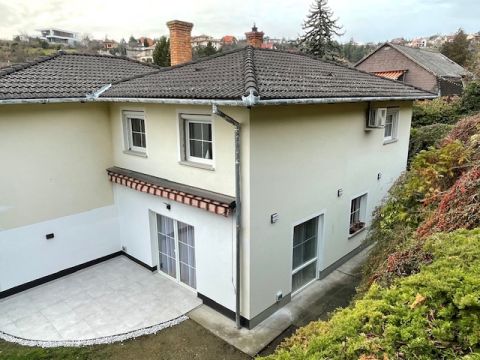 Kiadó Lakás 7635 Pécs 