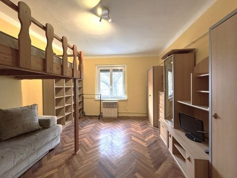 Eladó Lakás 1145 Budapest 14. kerület 