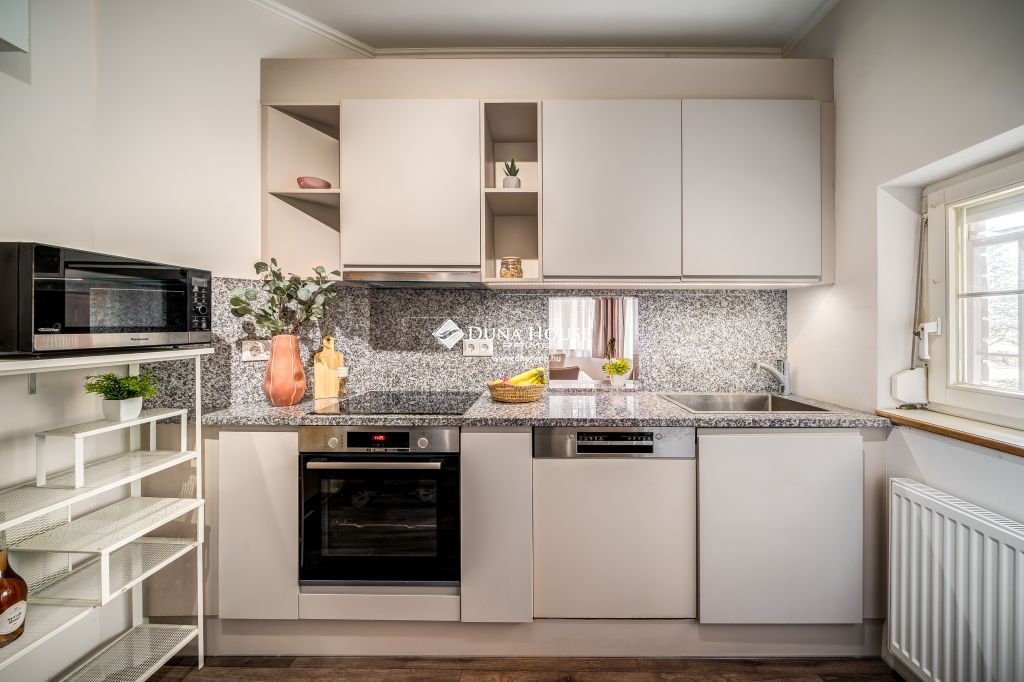 Eladó lakás, Budapest, 3. kerület