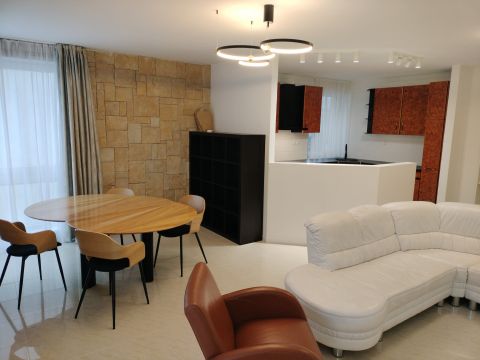 Eladó Lakás 9026 Győr 