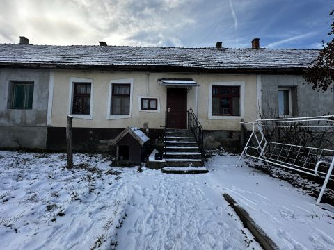 Eladó Lakás 7095 Iregszemcse , Csehipusztán 2 szobás társasházi lakás