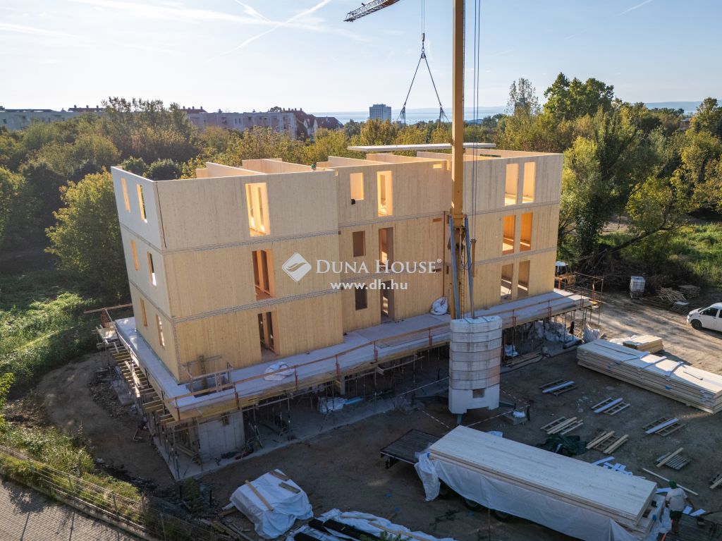 8230 Balatonfüred , új építés — 1/5