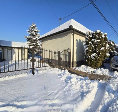 Eladó Ház 2367 Újhartyán 