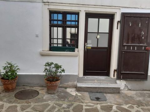 Eladó Üzlethelyiség 9400 Sopron 