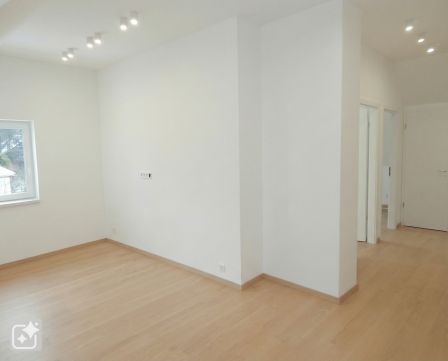 Eladó Lakás 8623 Balatonföldvár Balatonföldváron felújított, első emeleti, tégla lakás eladó