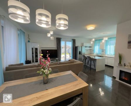 Eladó Ház 1172 Budapest 17. kerület , Naplás út közelében