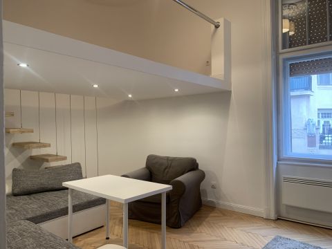 Kiadó Lakás 1064 Budapest 6. kerület 