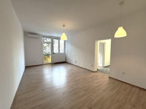 Eladó Lakás 1201 Budapest 20. kerület 