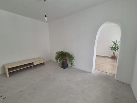 Eladó Ház 7095 Iregszemcse hangulatos, egyszintes, felújított parasztház