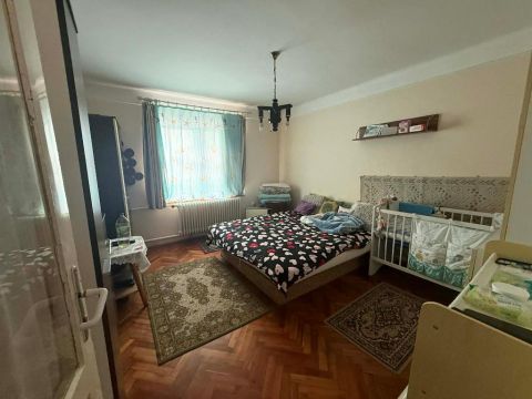 Eladó Ház 4251 Hajdúsámson , 4251 Hajdúsámson, Központ közeli