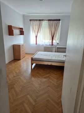 Eladó Lakás 7623 Pécs 